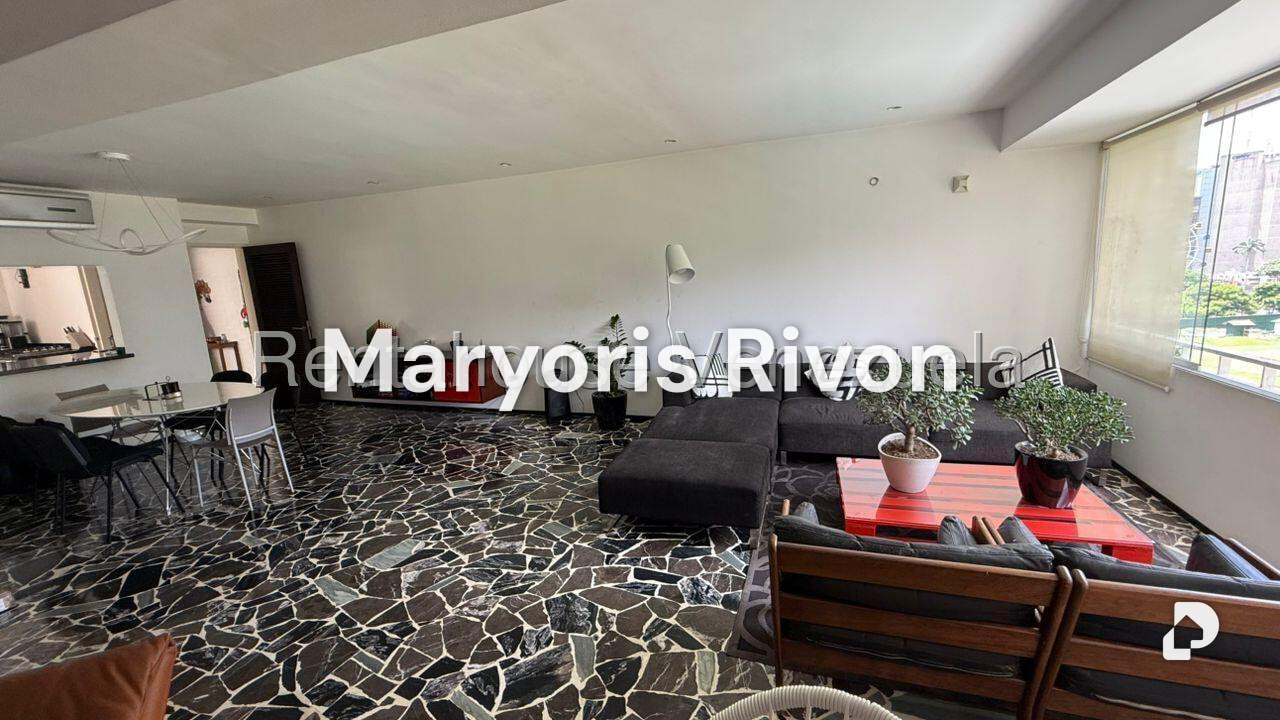 Apartamento en Campo Alegre, Caracas – 11