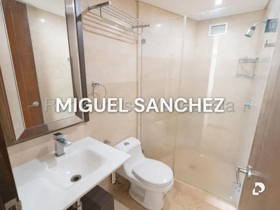 Apartamento en Santa Rosa de Lima, Caracas – 25