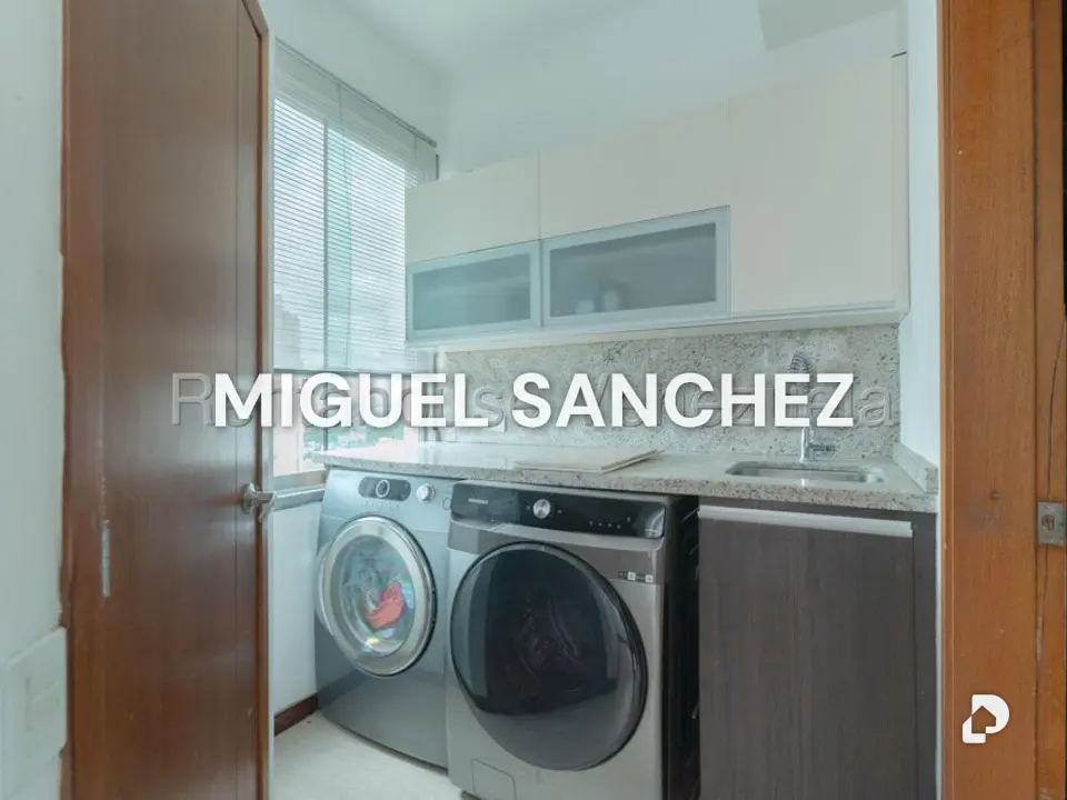 Apartamento en Santa Rosa de Lima, Caracas – 14