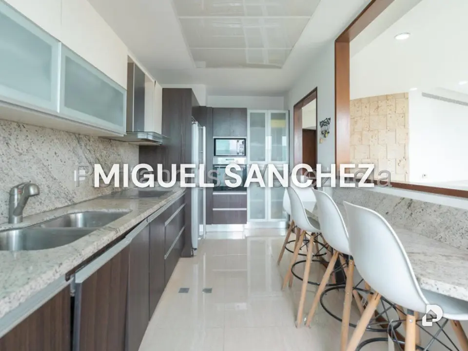 Apartamento en Santa Rosa de Lima, Caracas – 16