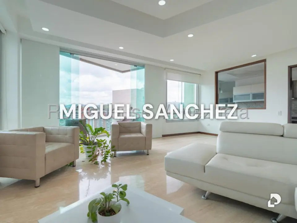 Apartamento en Santa Rosa de Lima, Caracas – 10