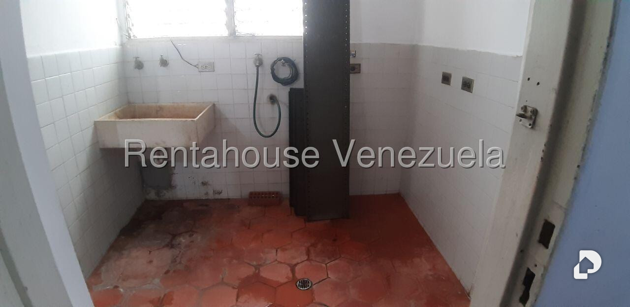 Apartamento en Santa Fe Sur, Caracas – 24