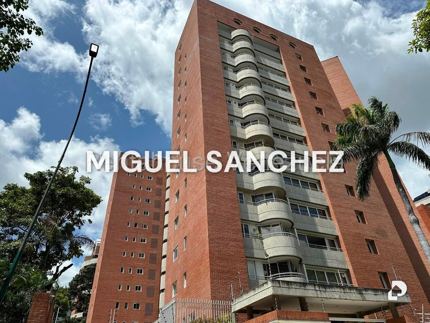 Apartamento en El Rosal, Caracas – 1