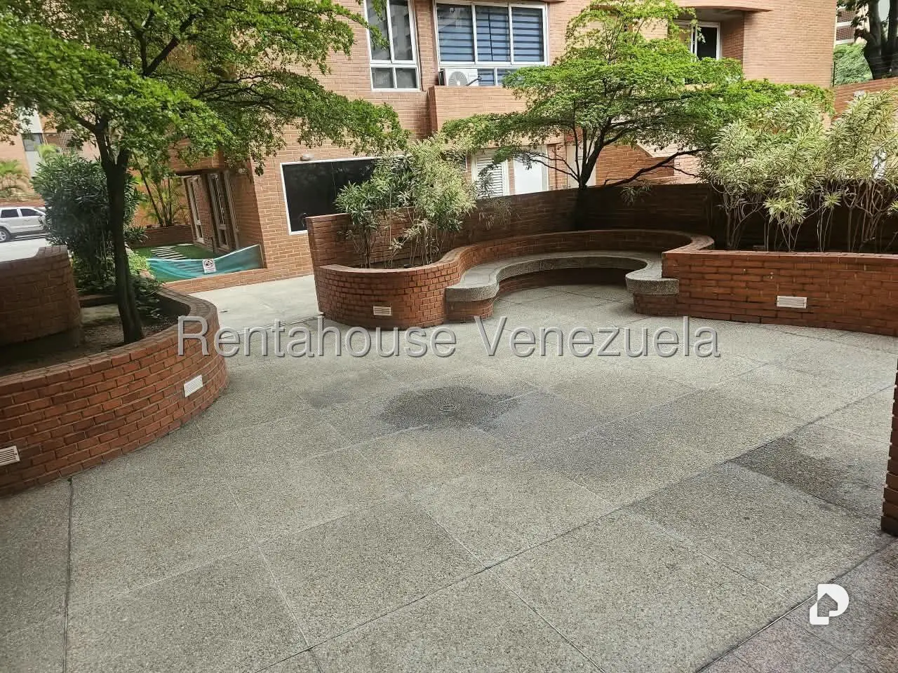 Apartamento en El Rosal, Caracas – 19