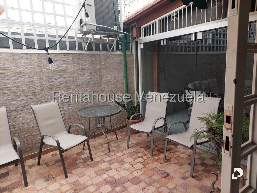 Casa en Sorocaima, Caracas – 16