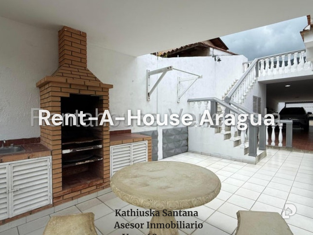 Casa en Urbanización El Castaño, Maracay – 12