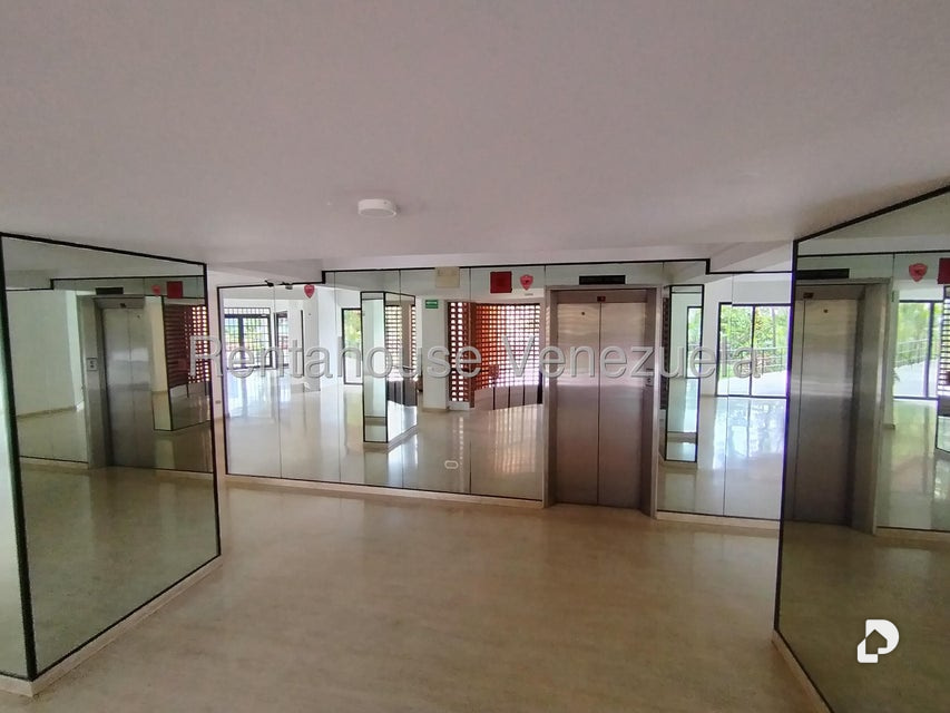 Penthouse en Colinas de Valle Arriba, Caracas