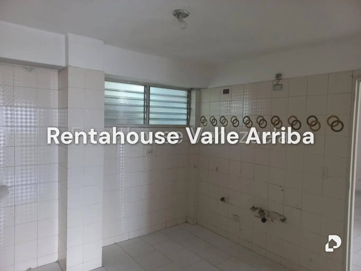 Apartamento en Lomas De La Trinidad, Caracas – 17