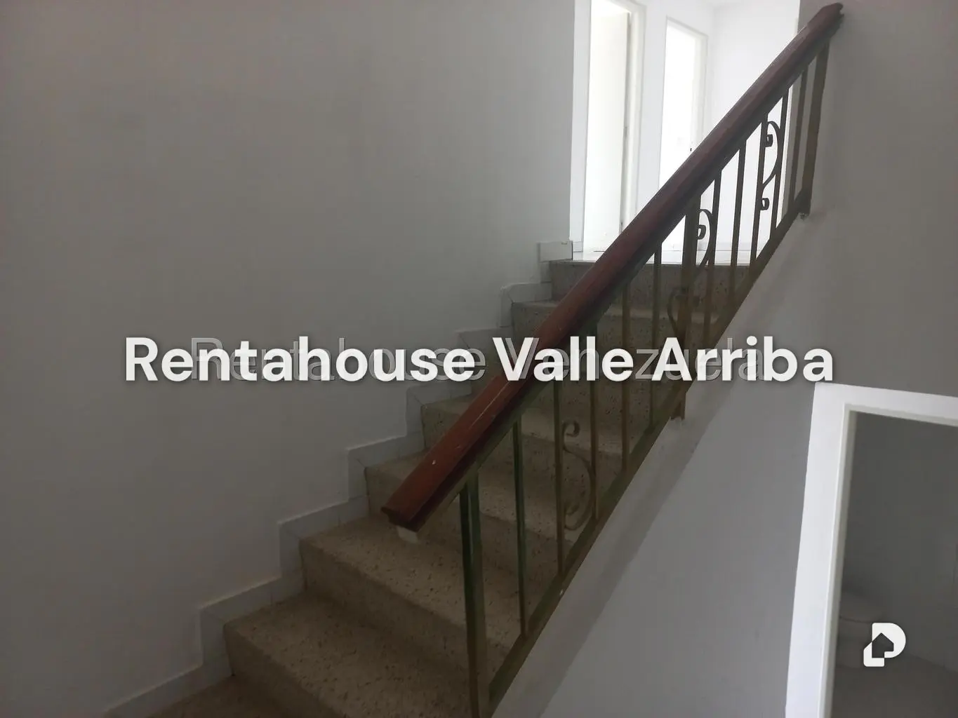 Apartamento en Lomas De La Trinidad, Caracas – 8