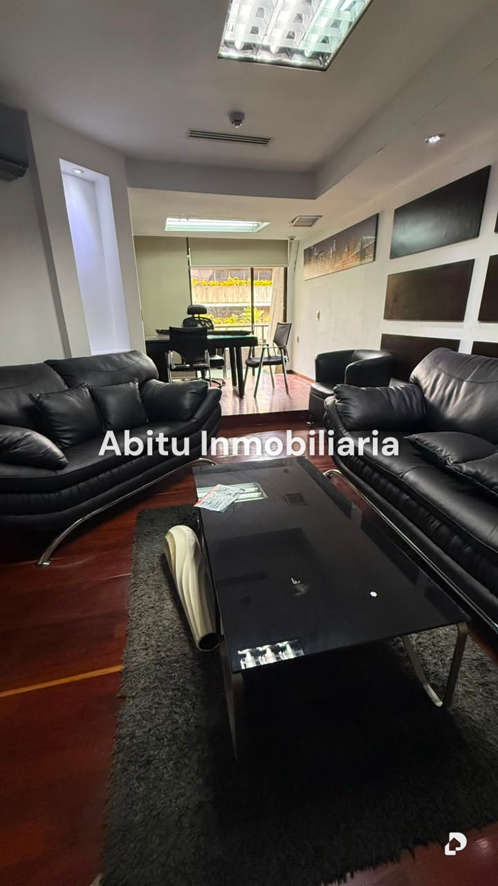 Oficina en Chuao, Caracas – 2