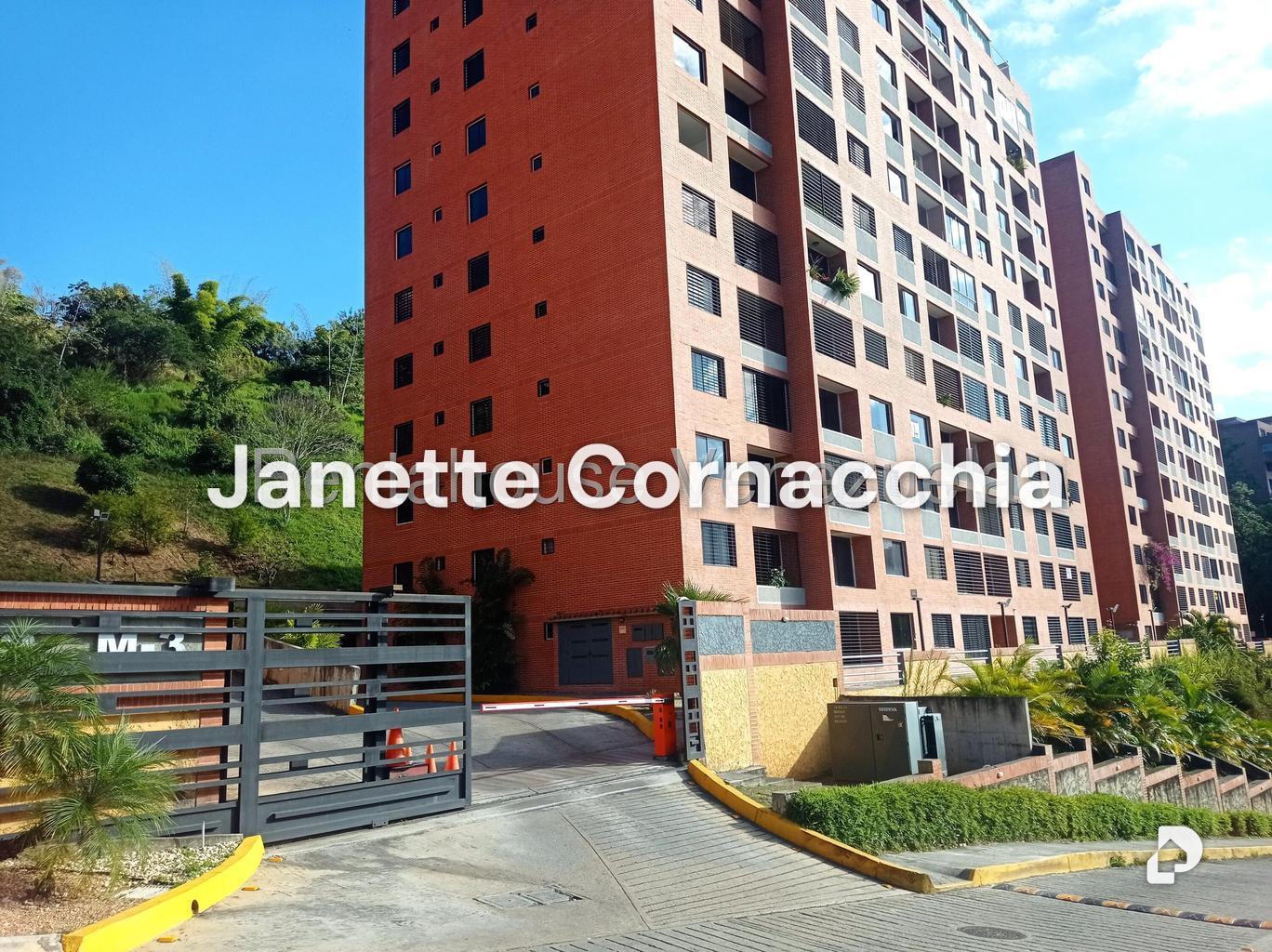 Apartamento en Colinas de La Tahona, Caracas – 1