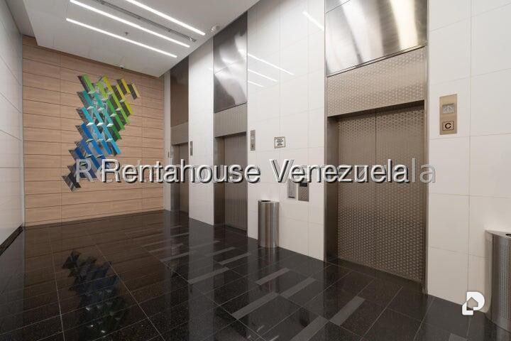 Oficina en Las Mercedes, Caracas – 3