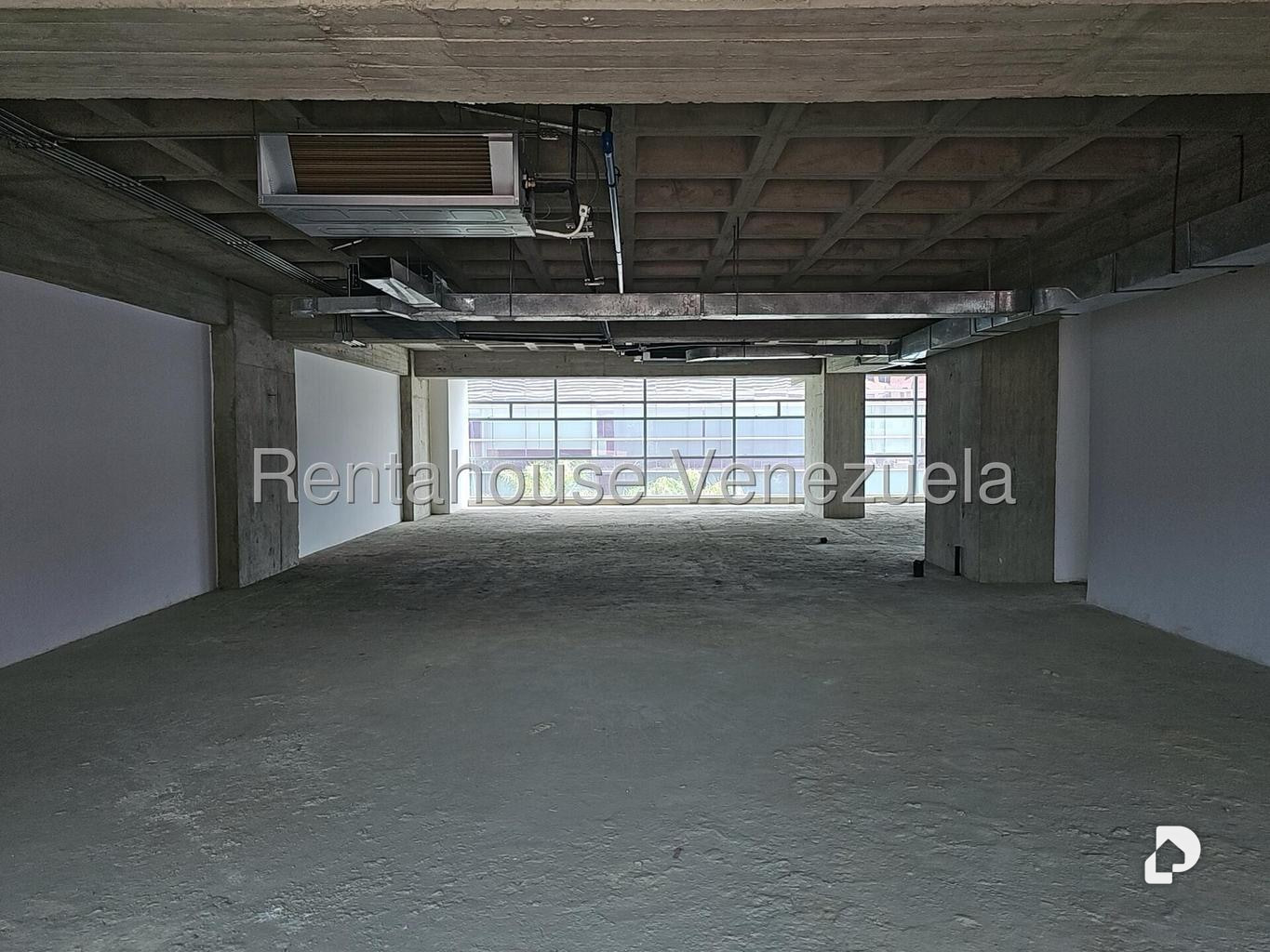 Oficina en Las Mercedes, Caracas – 9