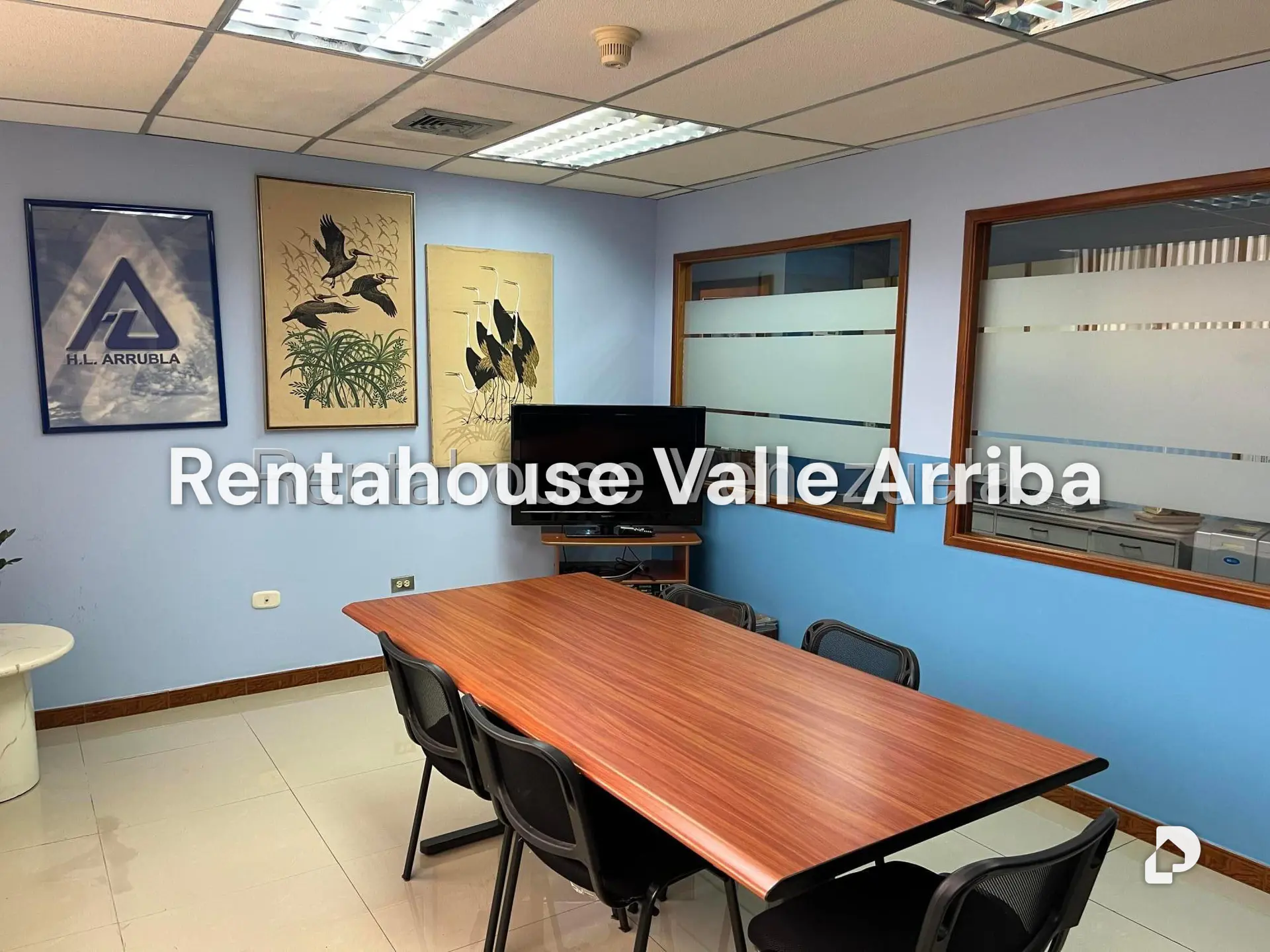 Office in La California Norte, Caracas – 27