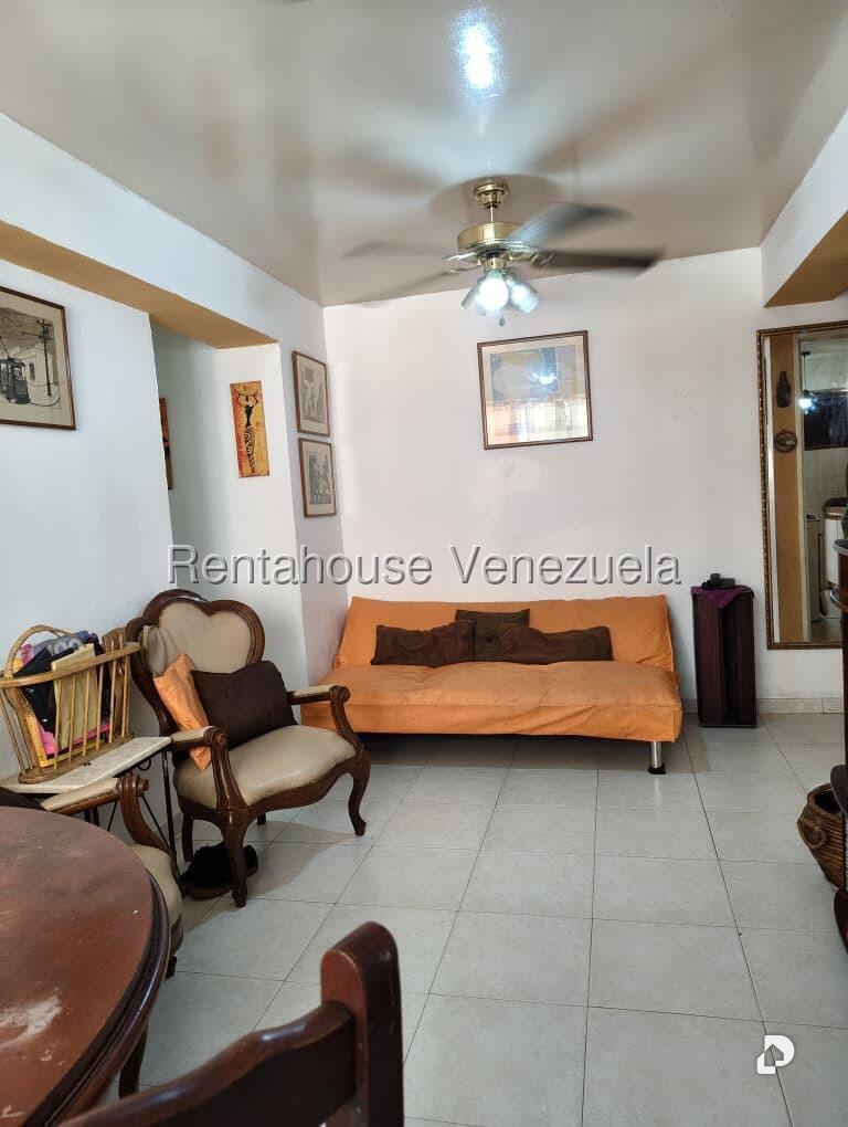 Apartamento en Parroquia Catedral, Caracas – 17