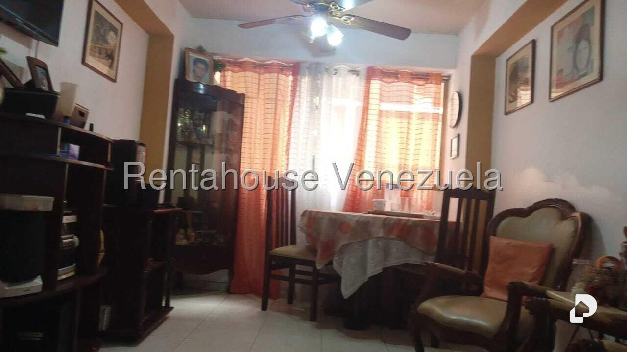 Apartamento en Parroquia Catedral, Caracas – 8