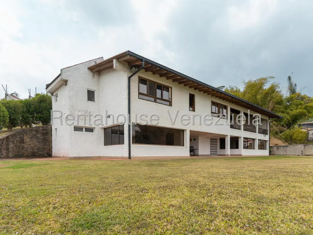 House in Oripoto, Caracas - 1