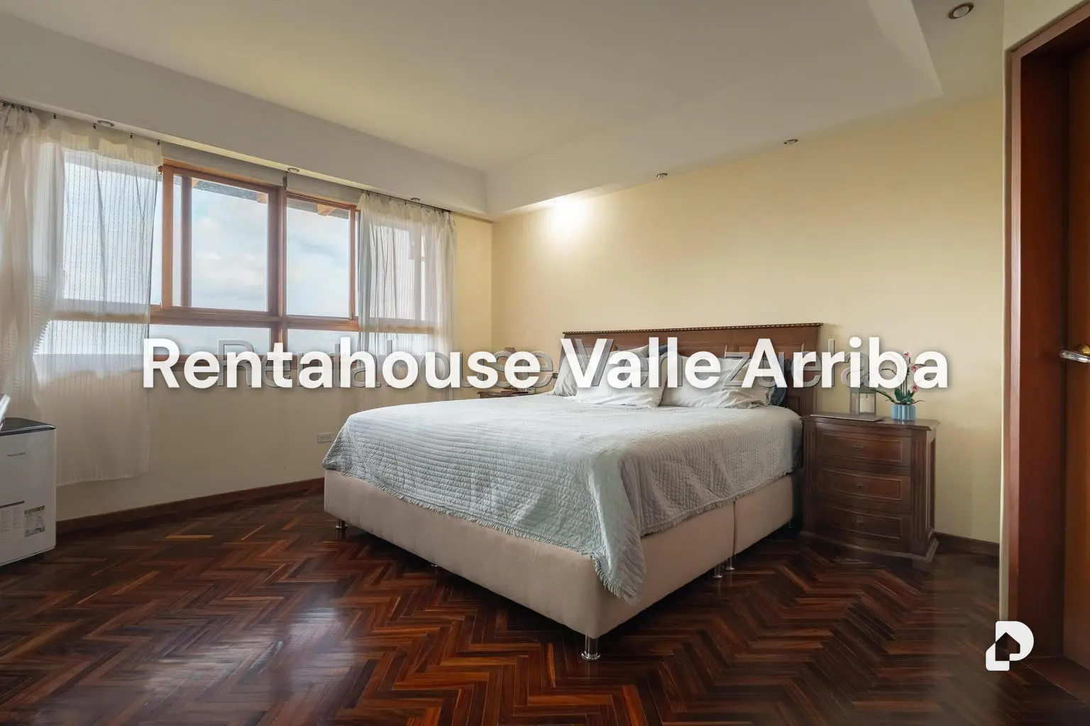 Casa en Oripoto, Caracas – 16