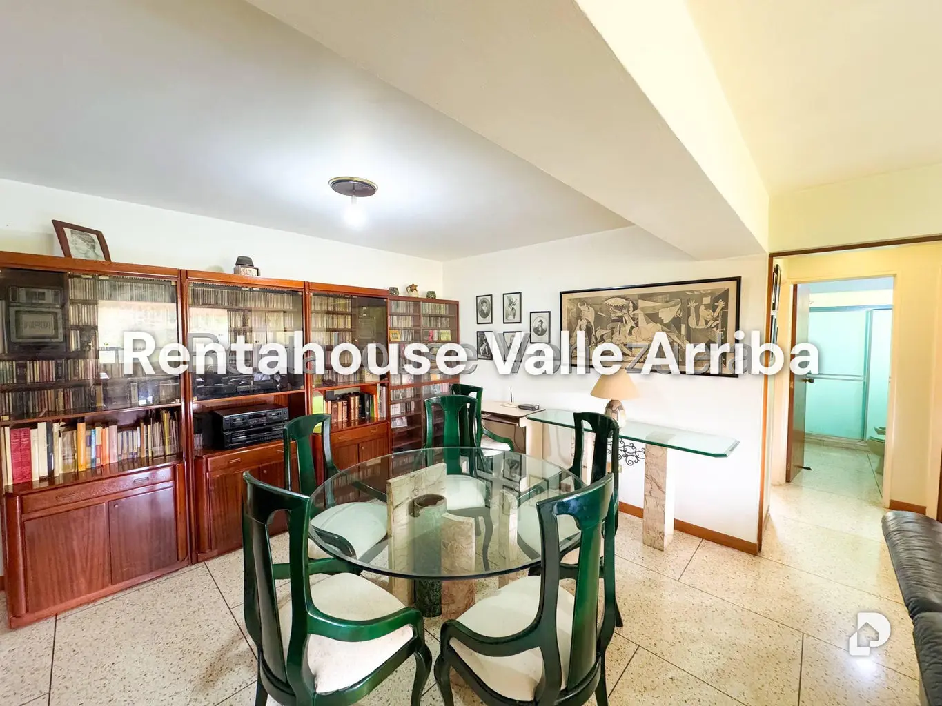 Apartamento en Colinas de Santa Mónica, Caracas – 4