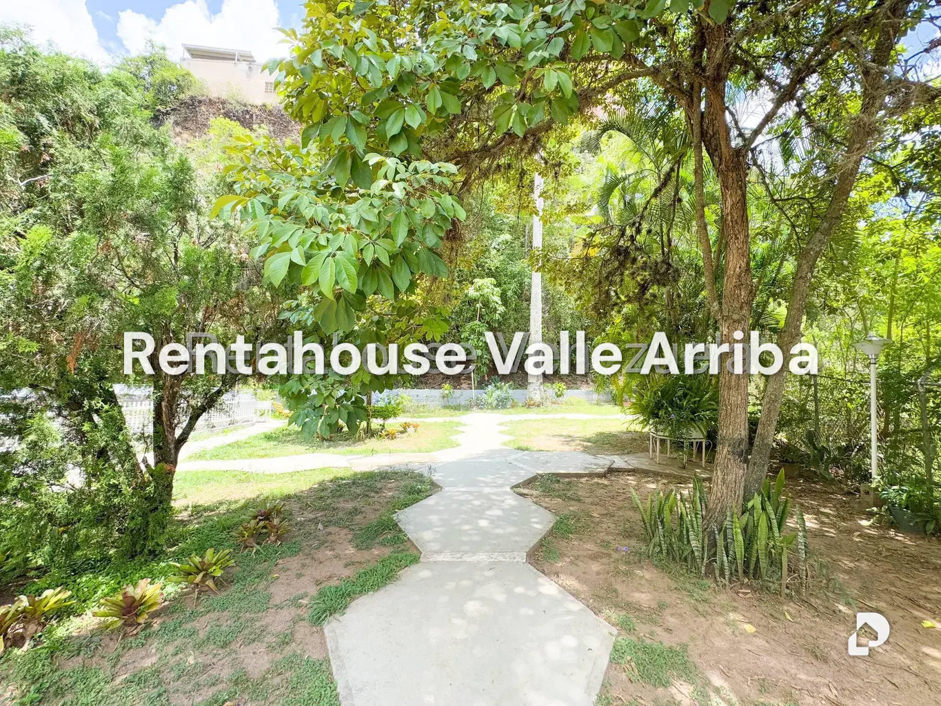 Apartamento en Colinas de Santa Mónica, Caracas – 26