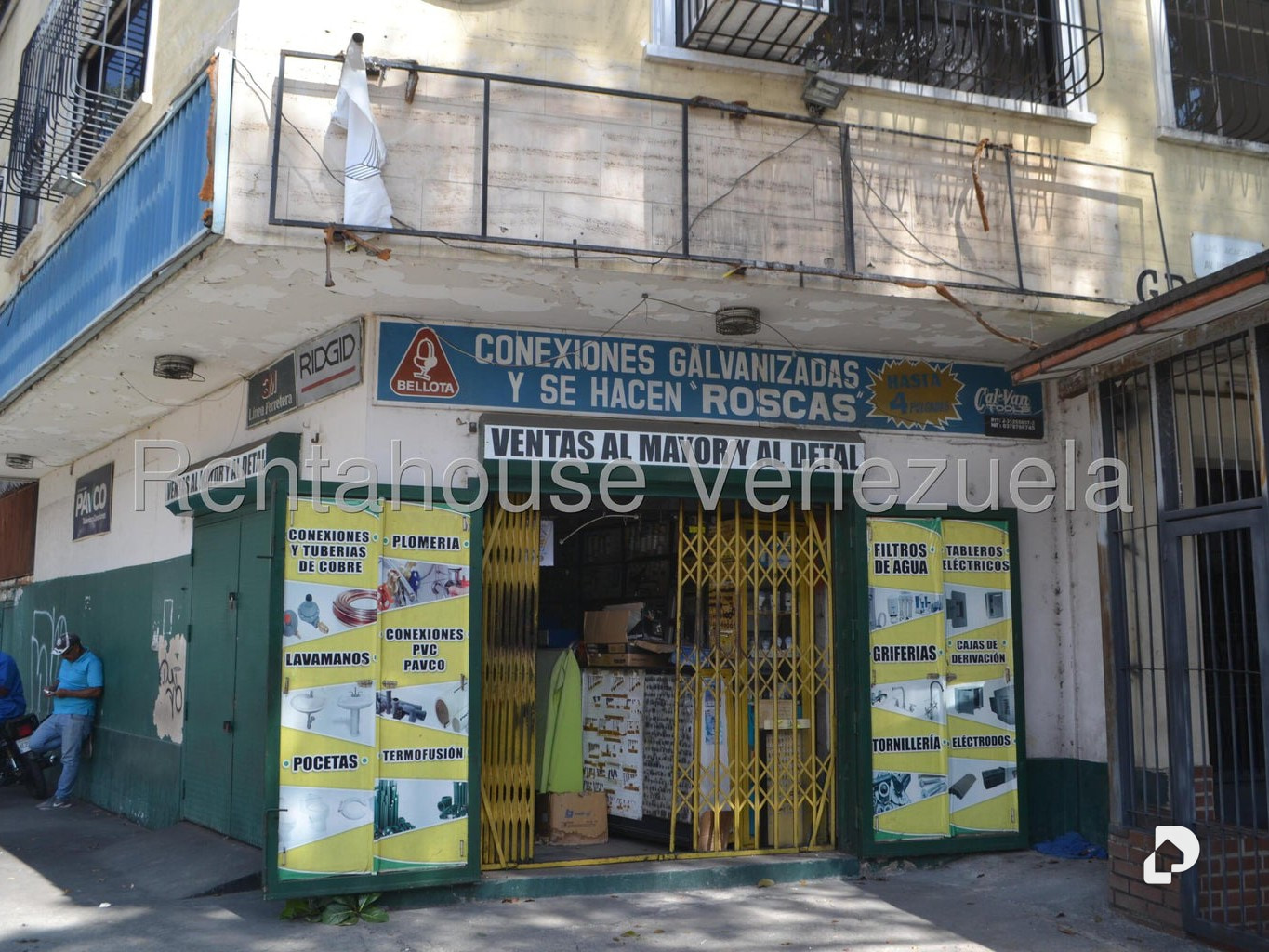 Commercial space in Colinas de Las Acacias, Caracas – 1