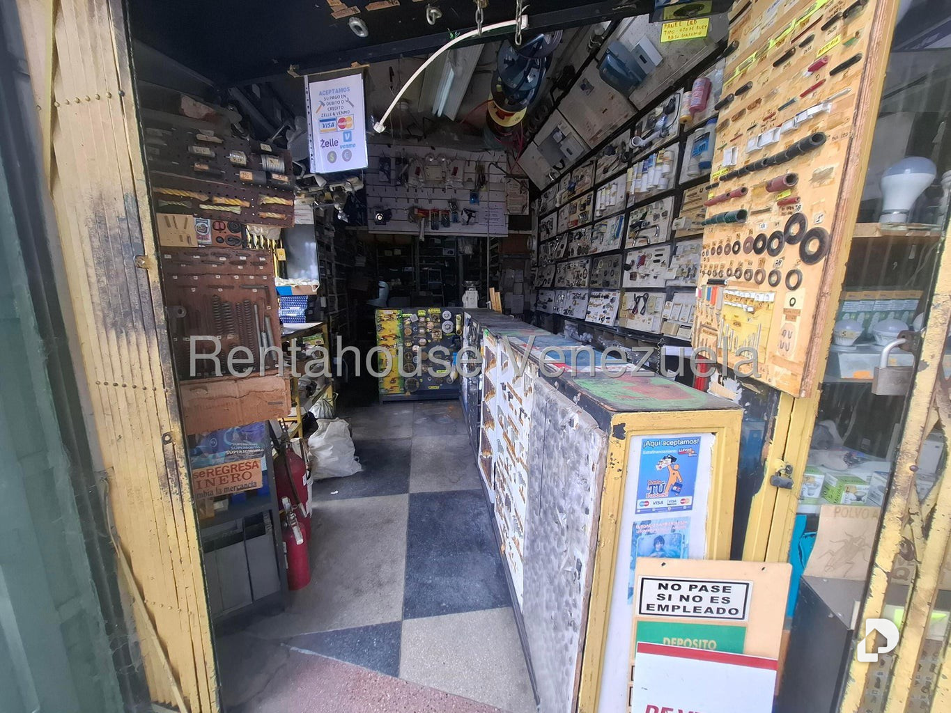 Commercial space in Colinas de Las Acacias, Caracas – 2