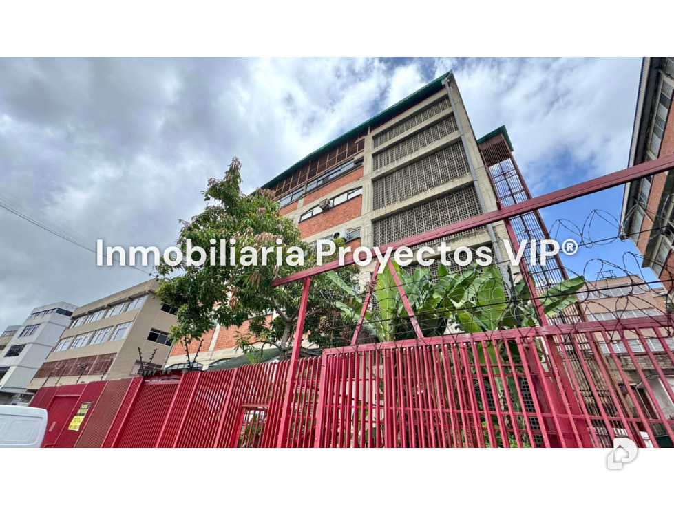 Warehouse in La Urbina, Caracas – 1