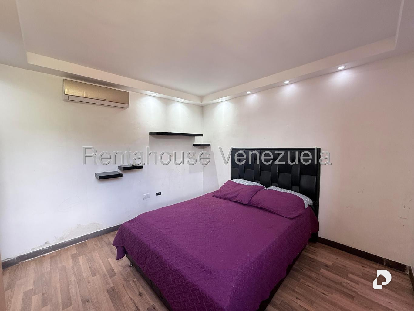 Apartamento en Colinas de La Tahona, Caracas