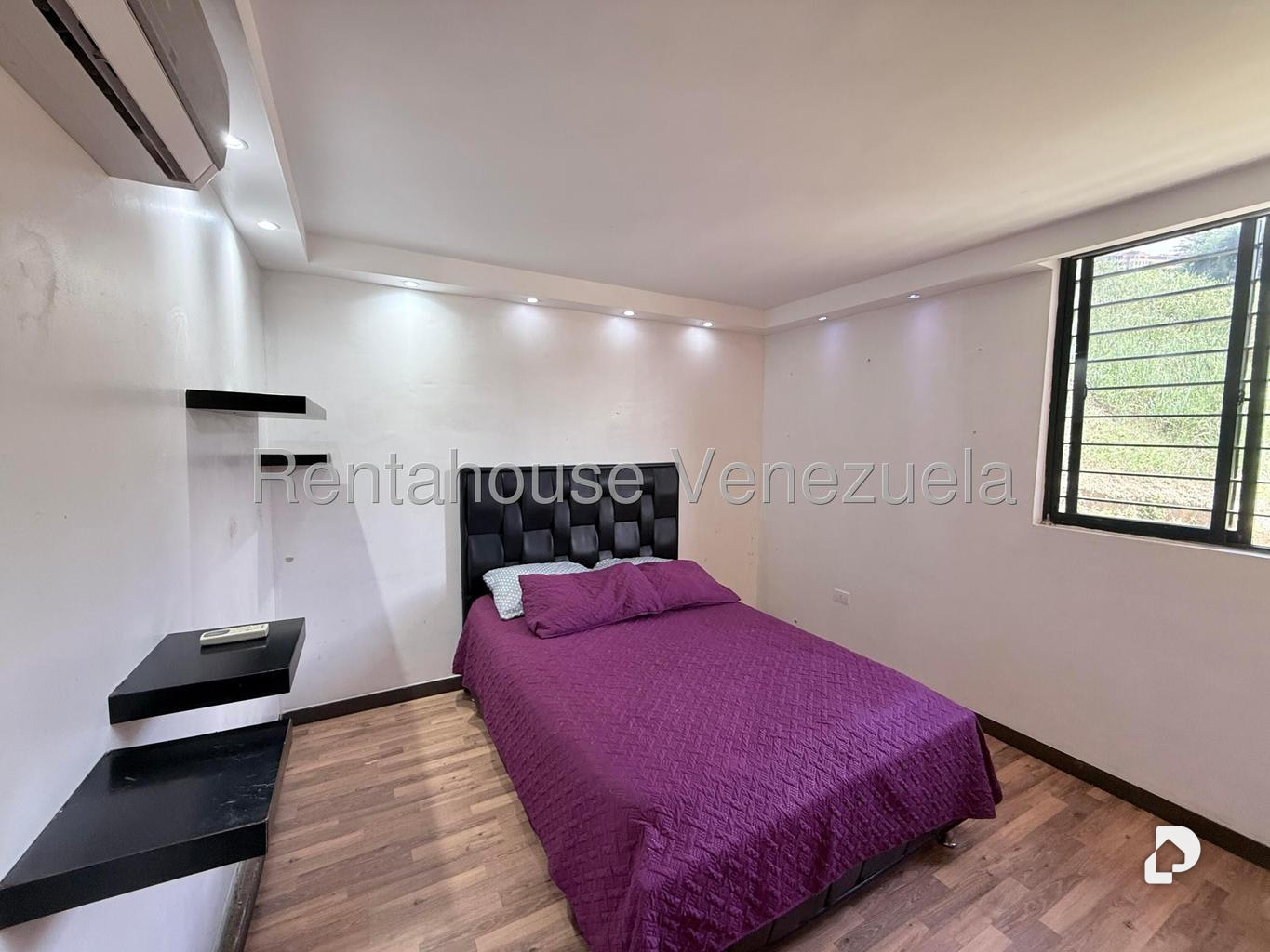 Apartamento en Colinas de La Tahona, Caracas
