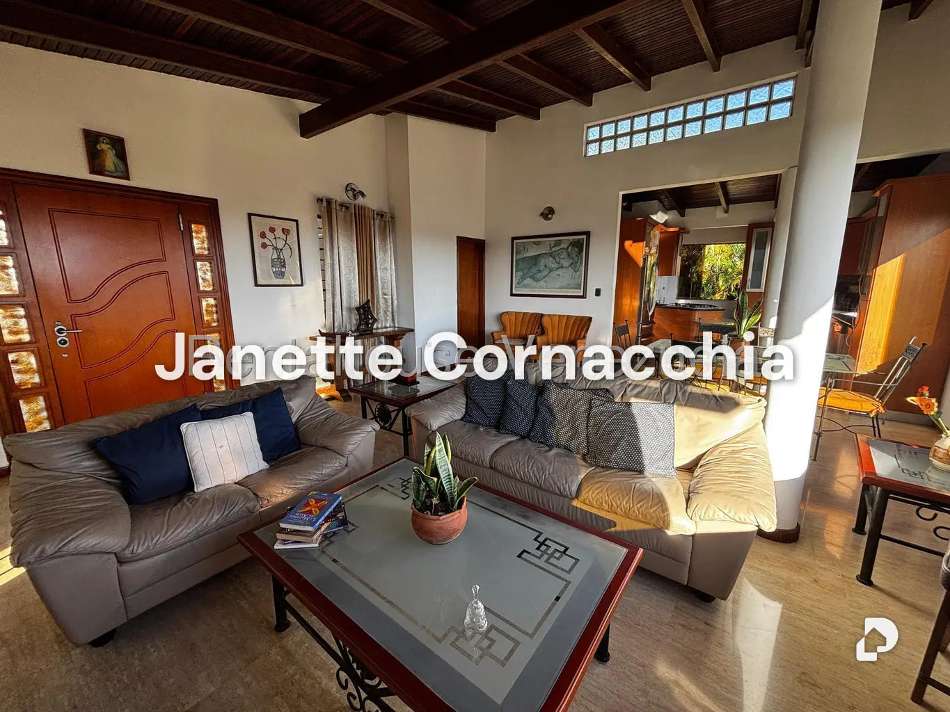 Casa en Lomas del Halcon, Caracas – 7