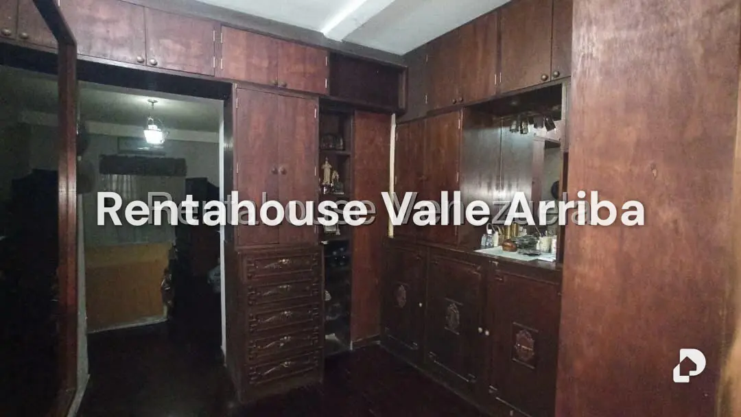 Casa en La Trinidad, Caracas – 22
