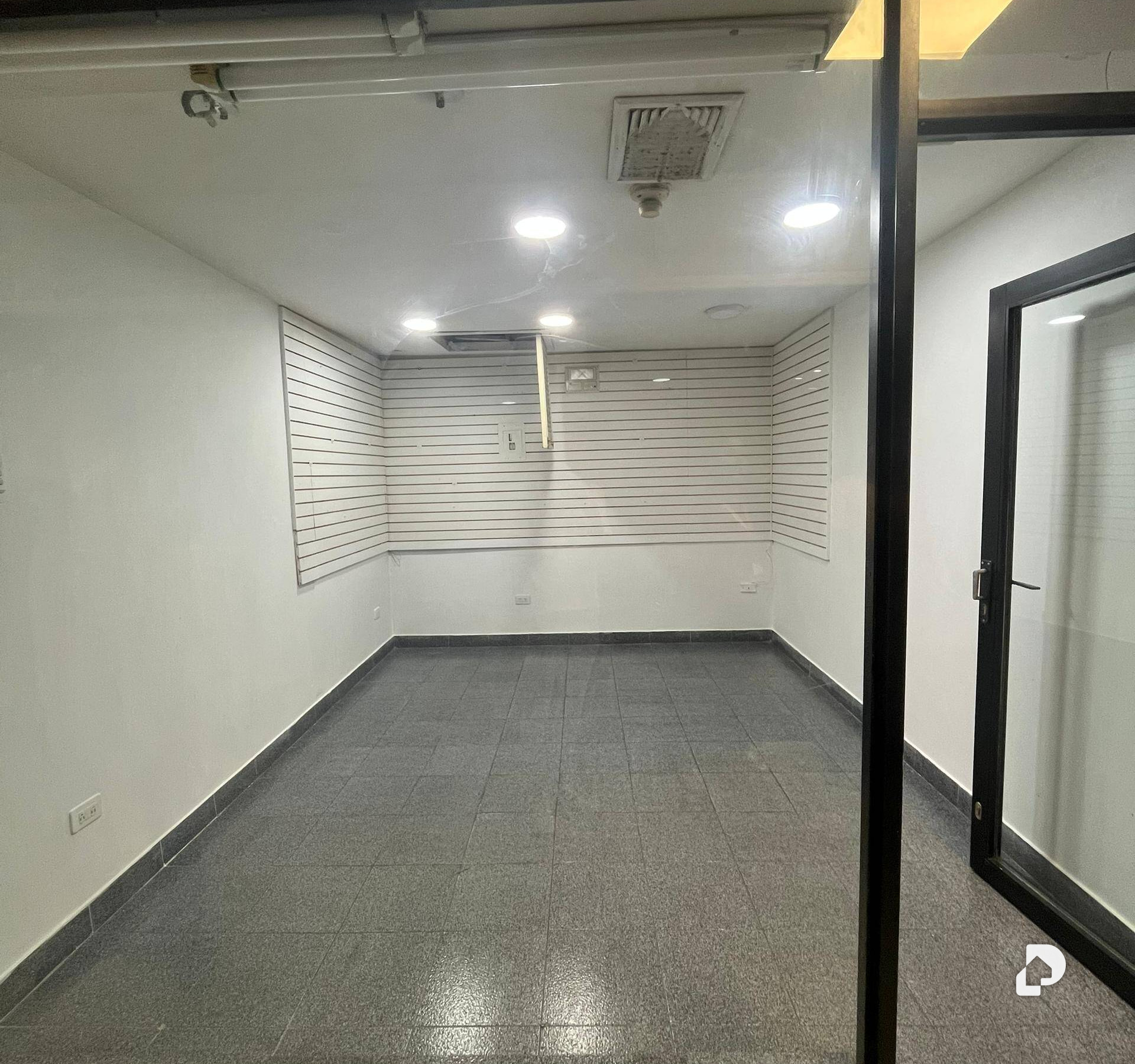 Local comercial en Avenida La Limpia, Maracaibo – 1