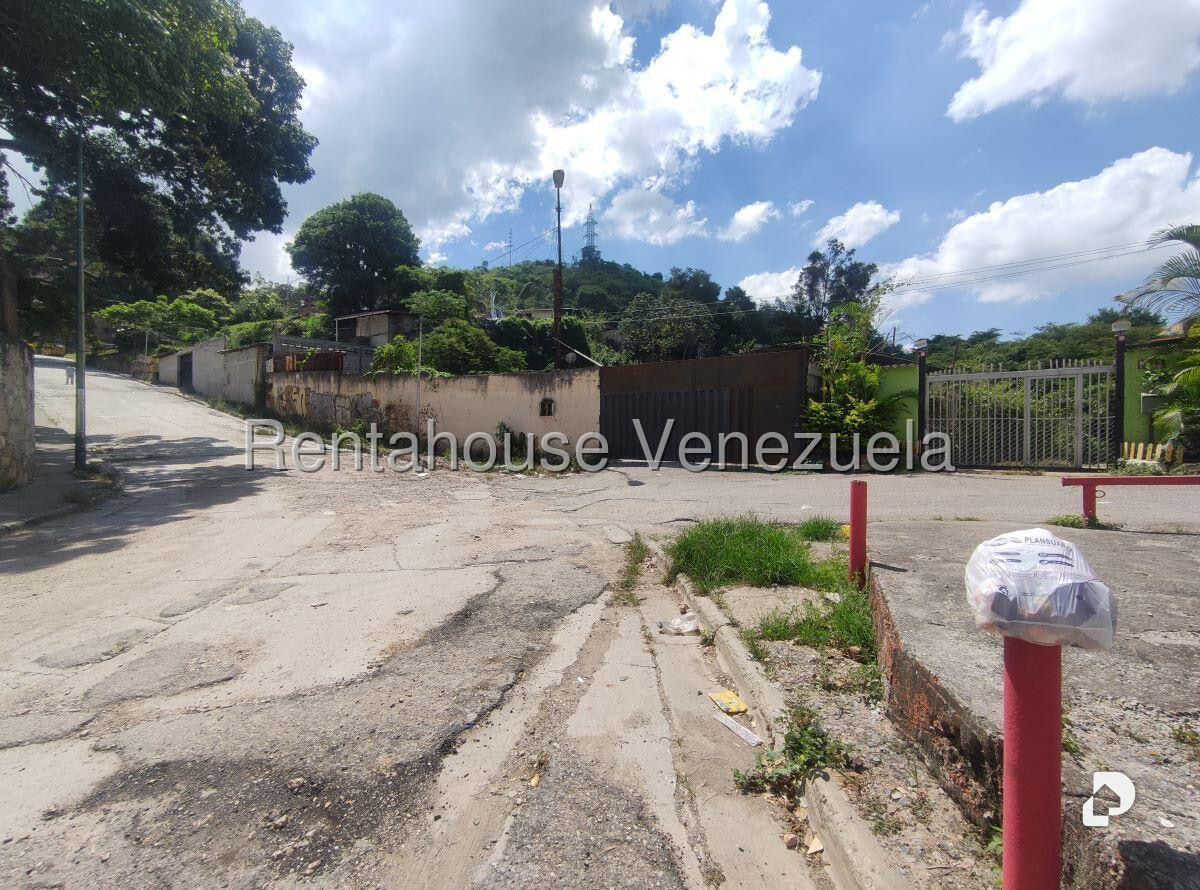 Terreno en Santa Mónica, Caracas – 4