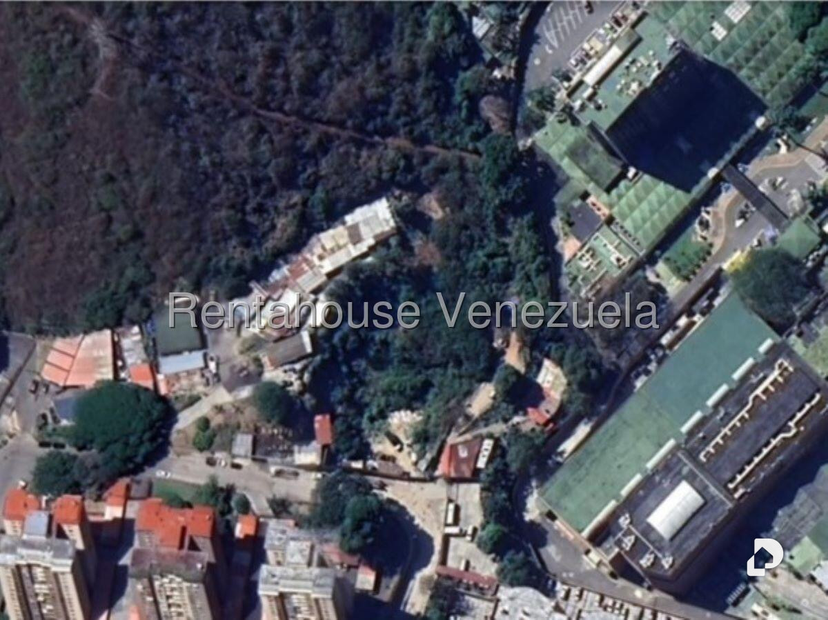 Terreno en Santa Mónica, Caracas – 13