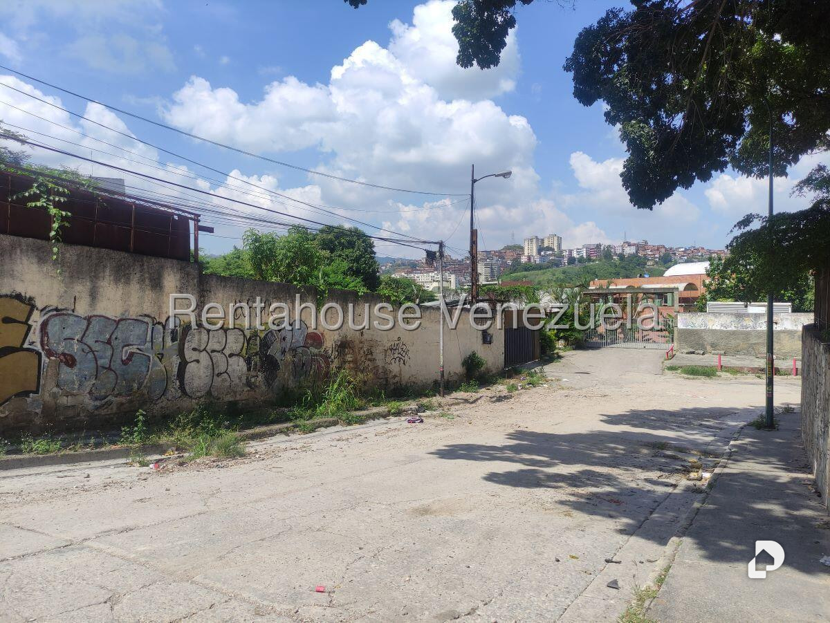 Terreno en Santa Mónica, Caracas – 11