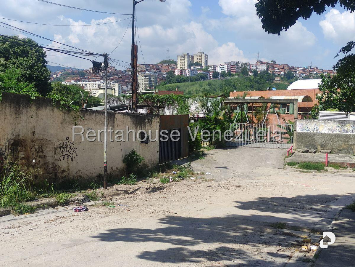 Terreno en Santa Mónica, Caracas – 5