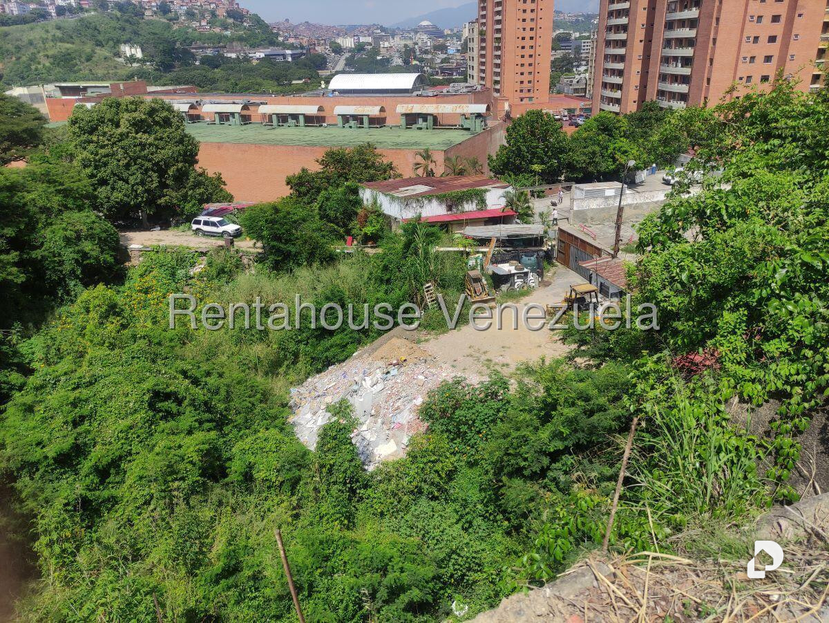 Terreno en Santa Mónica, Caracas – 7