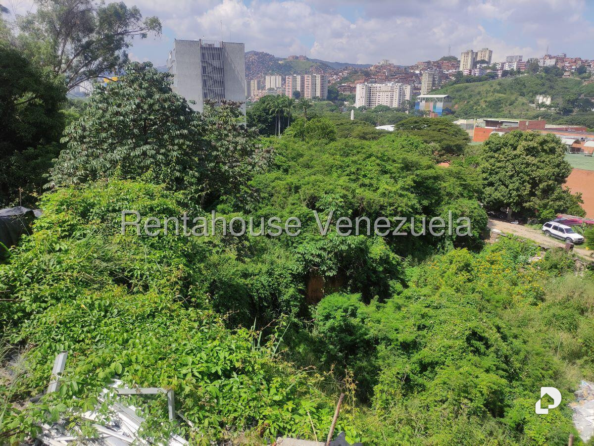 Terreno en Santa Mónica, Caracas – 10
