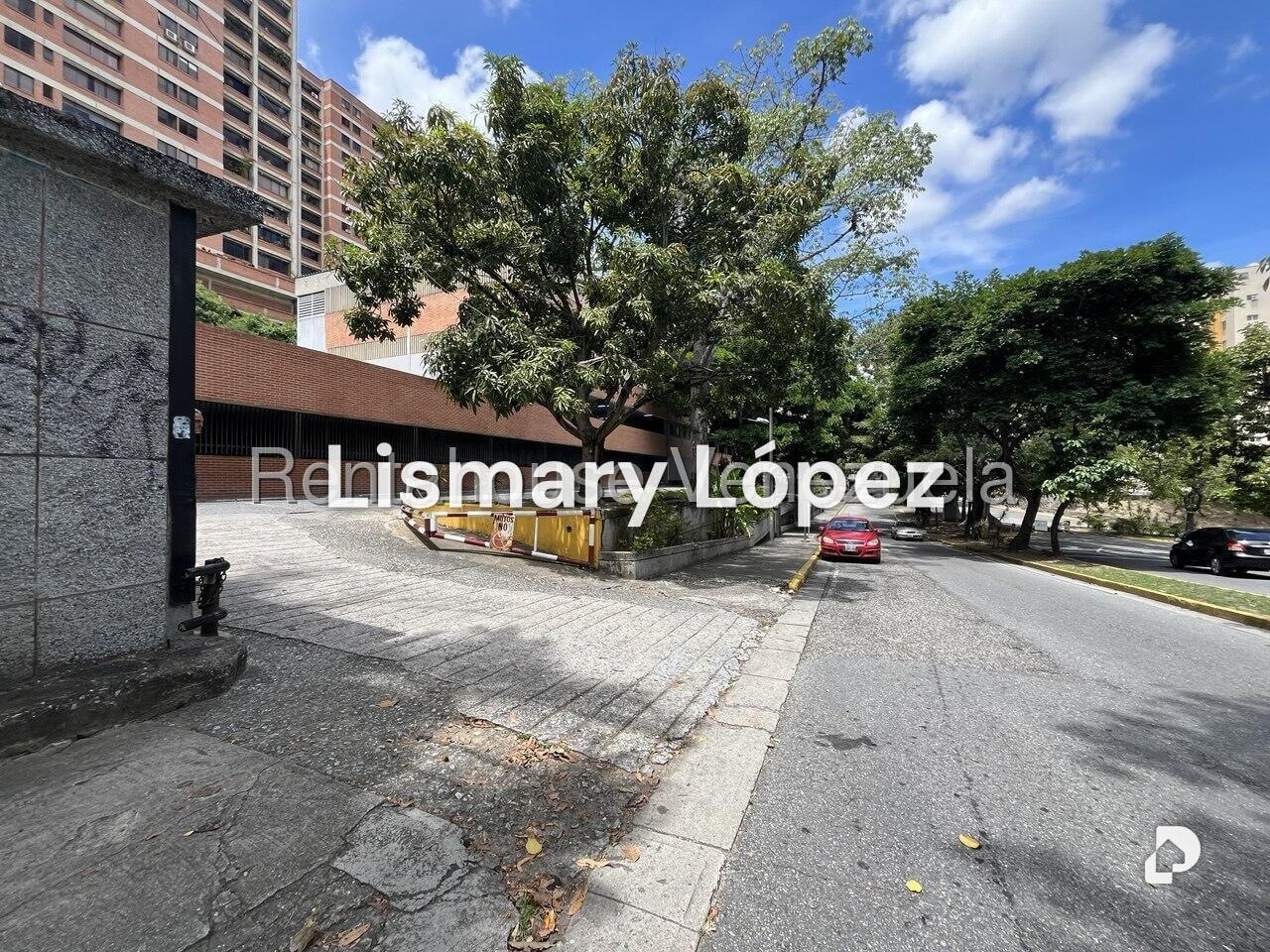 Local comercial en Santa Paula, Caracas – 18