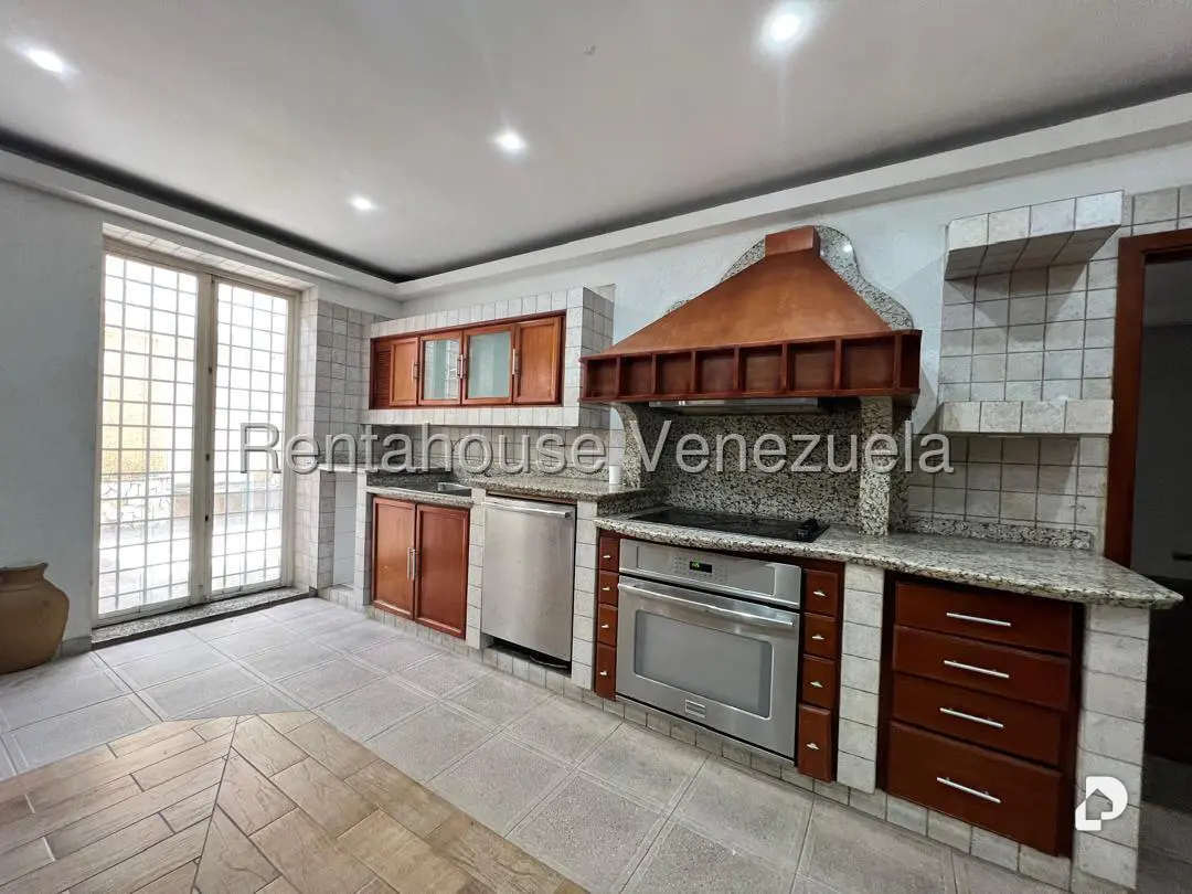 Casa en Macarauay, Caracas – 8