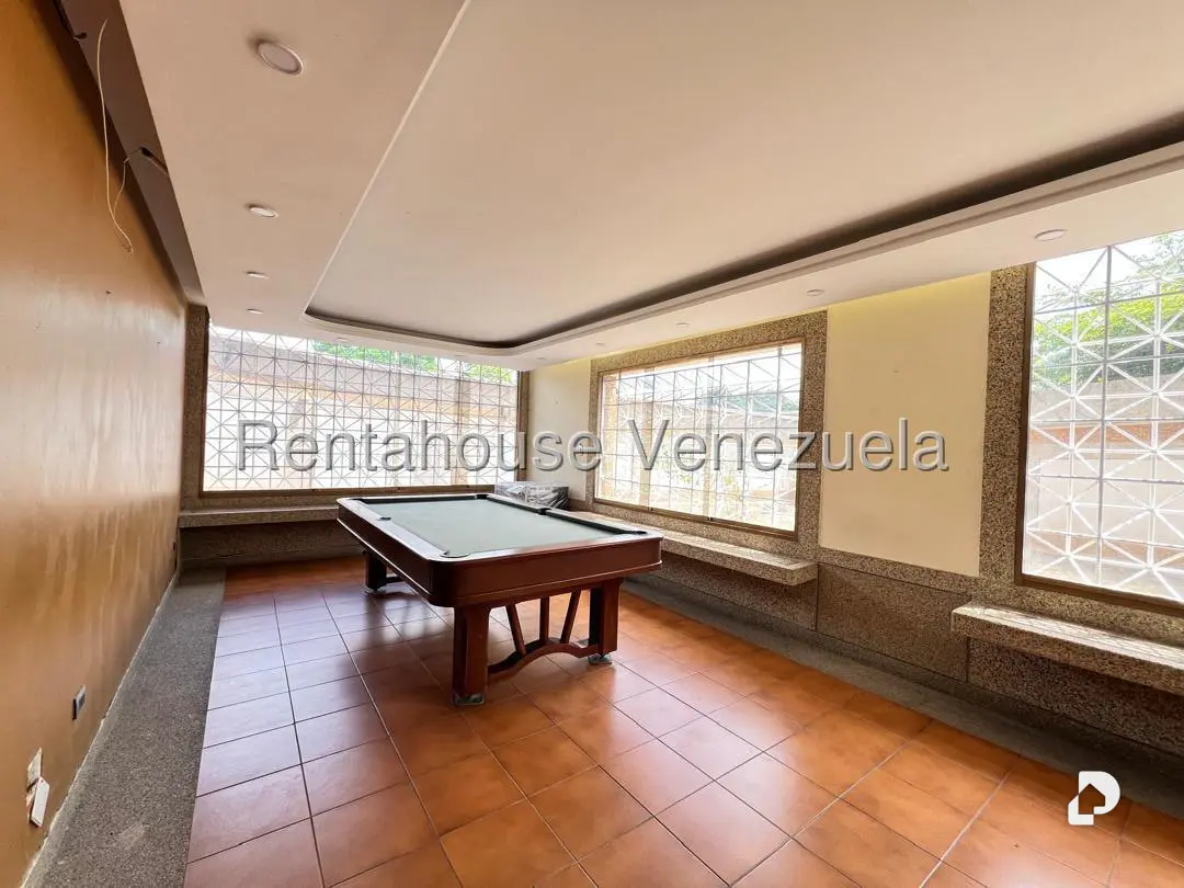 Casa en Macarauay, Caracas – 13