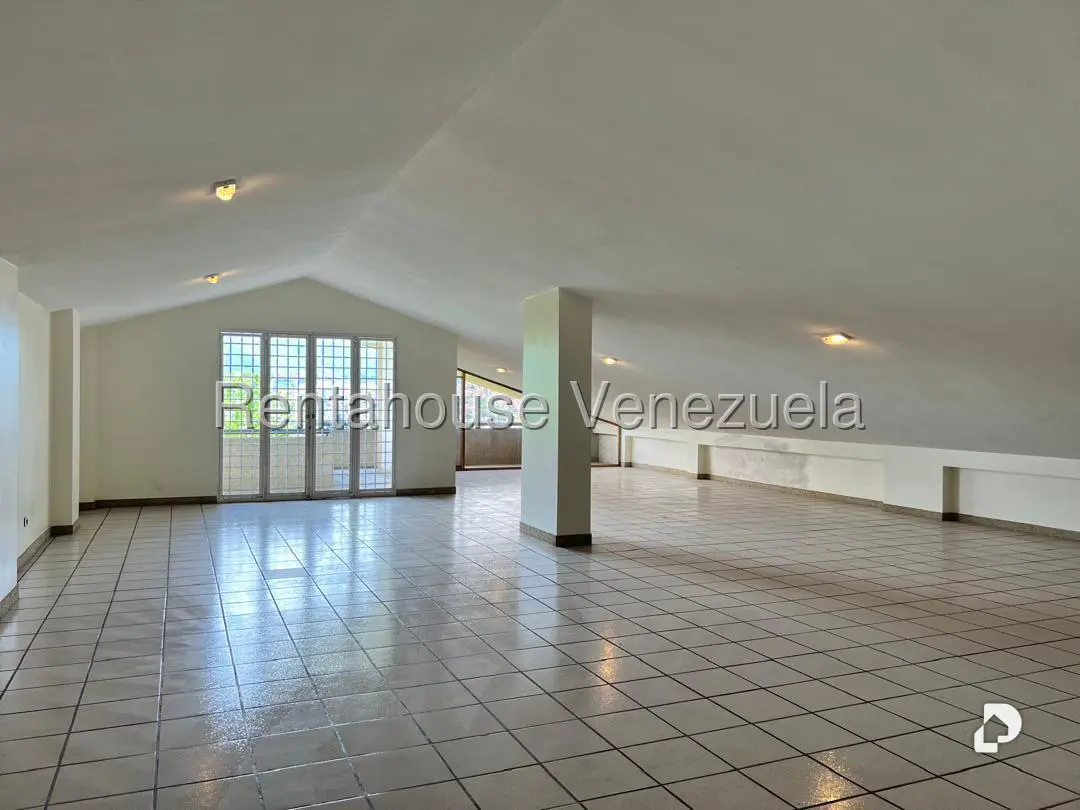 Casa en Macarauay, Caracas – 6