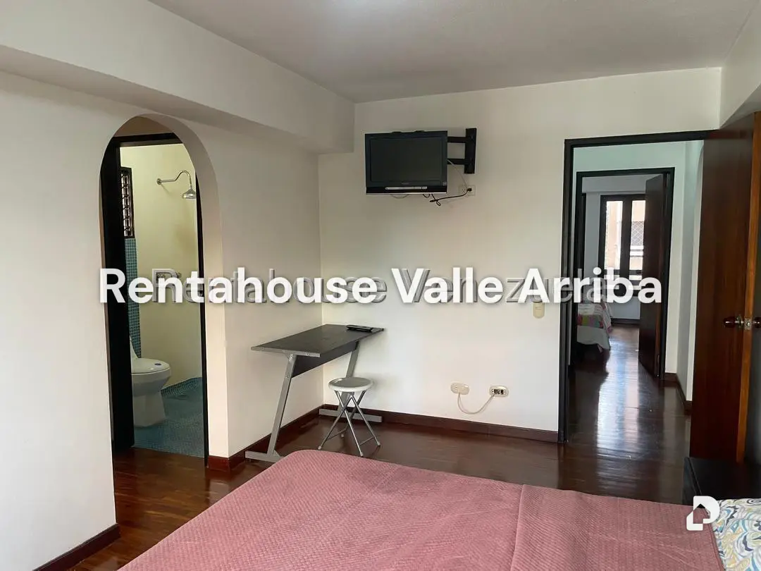 Apartamento en El Rosal, Caracas – 8