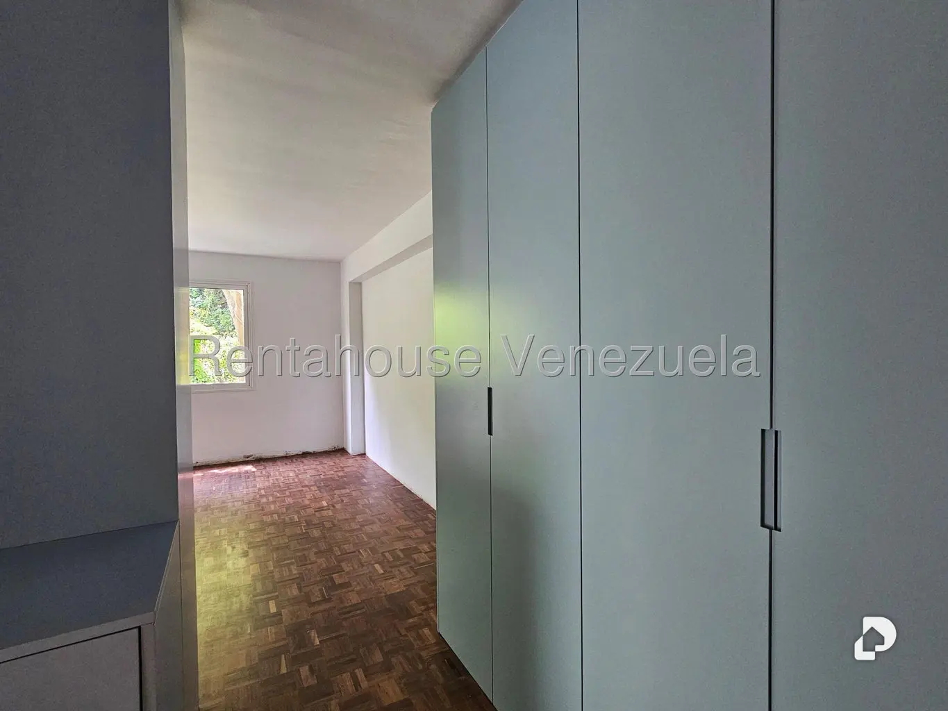Apartamento en San Román, Caracas – 28