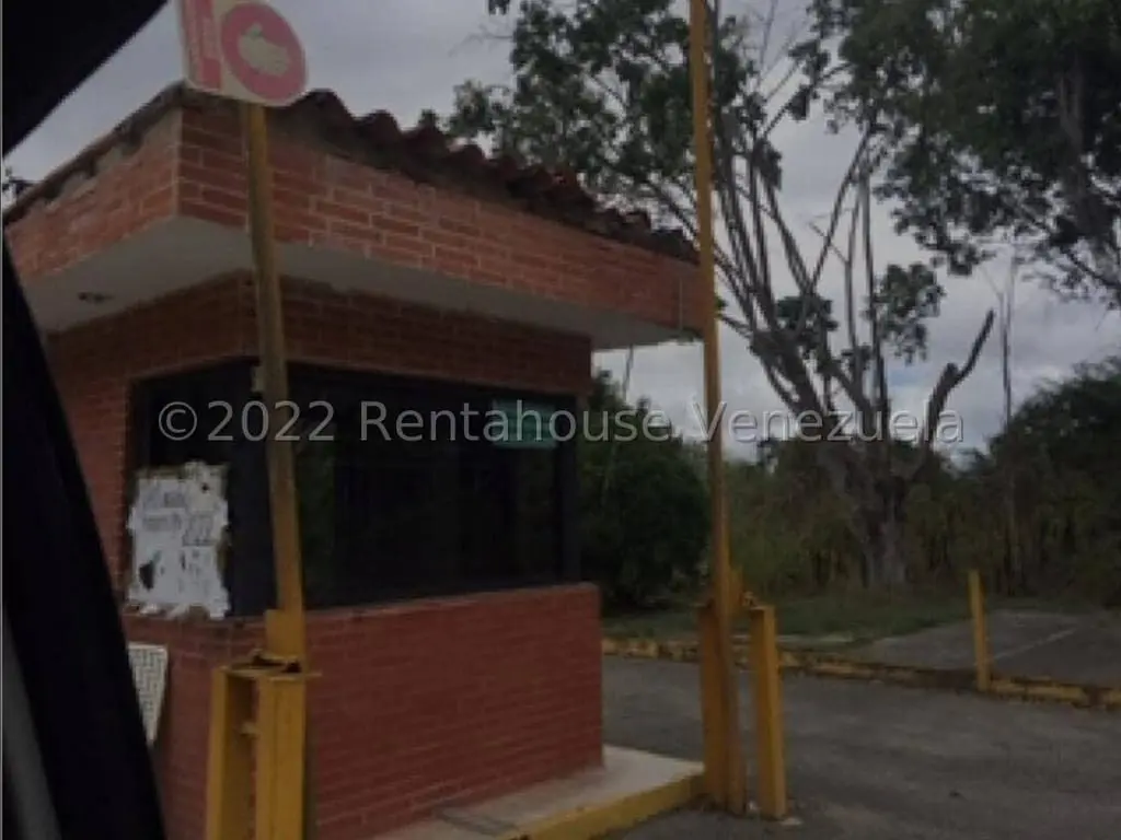 Terreno en Bosques de La Lagunita, Caracas - 1
