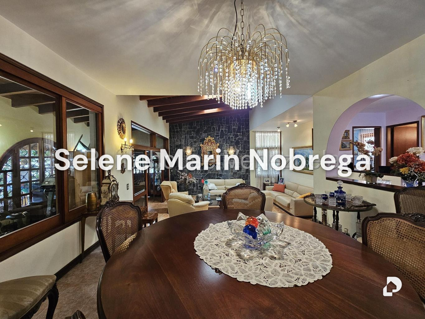 Casa en Colinas de Santa Mónica, Caracas – 28