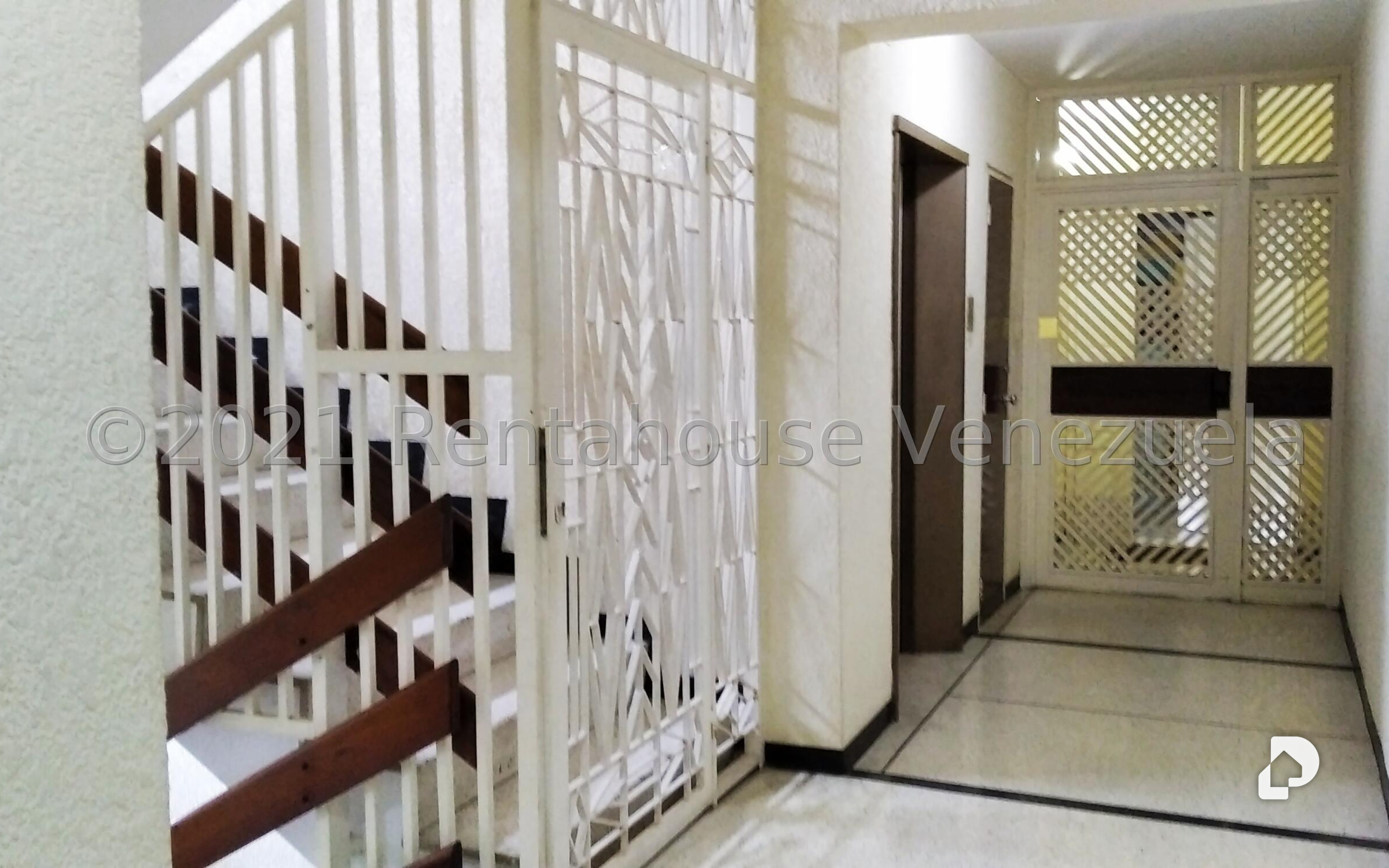 Apartamento en Colinas de La California, Caracas – 8