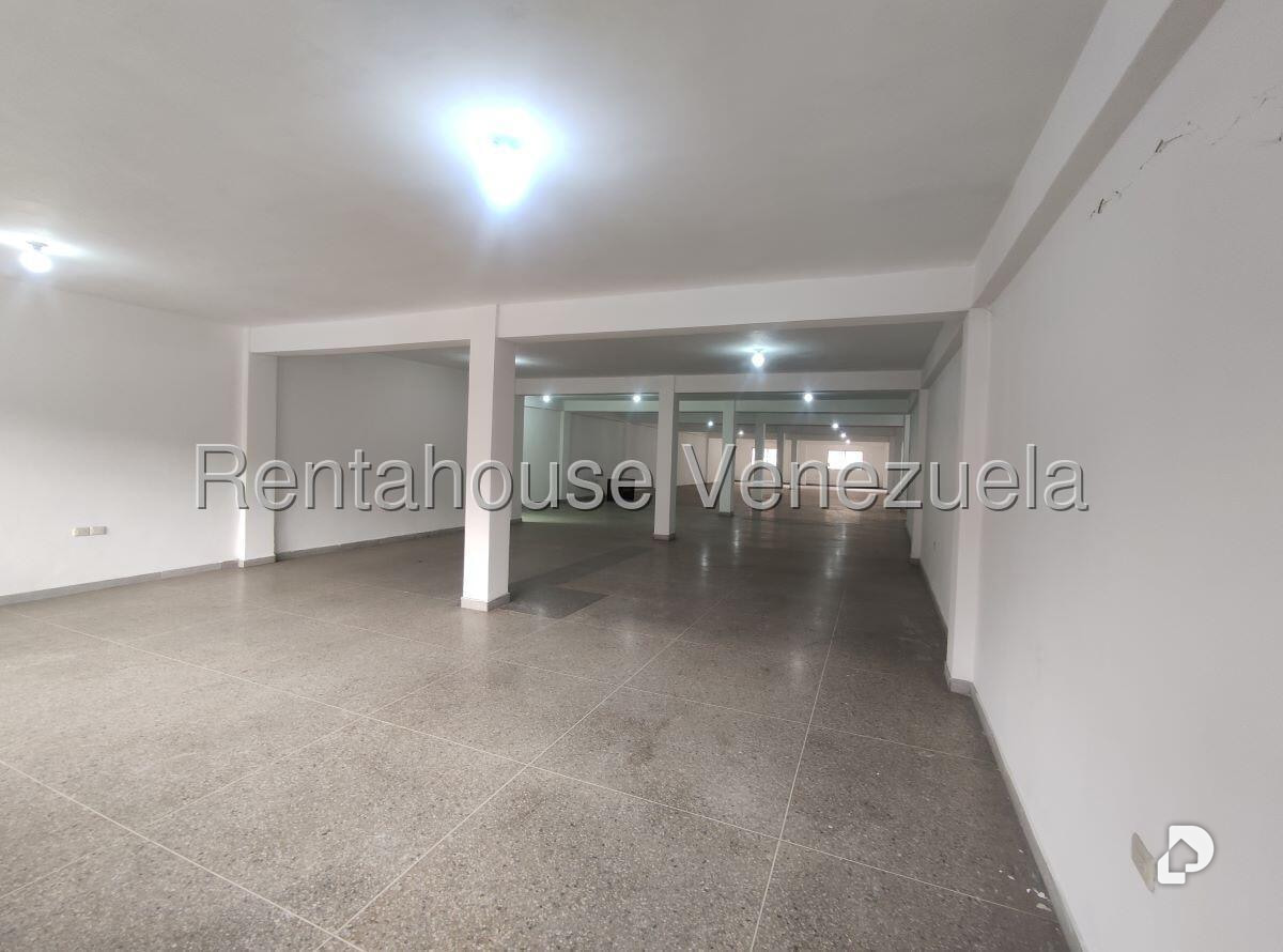 Local comercial en Antímano, Caracas – 8