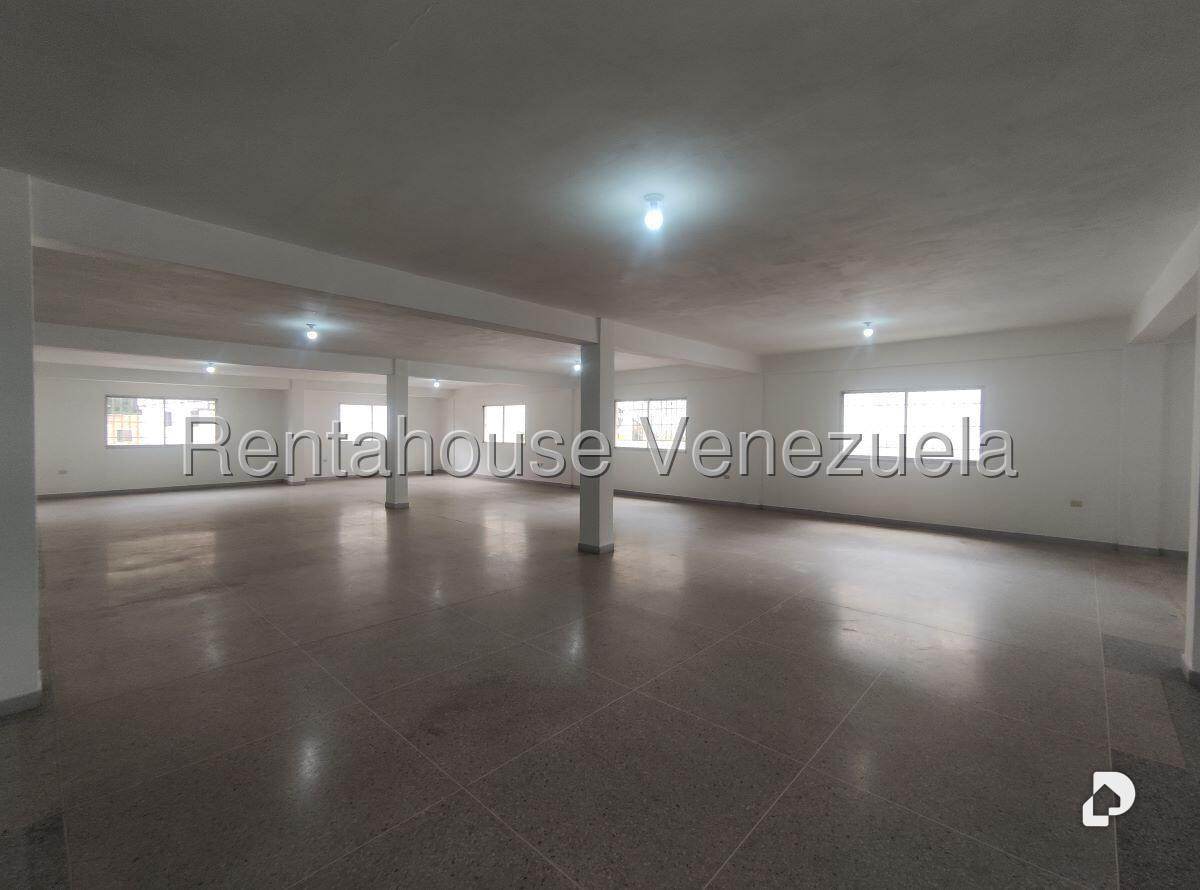 Local comercial en Antímano, Caracas – 9