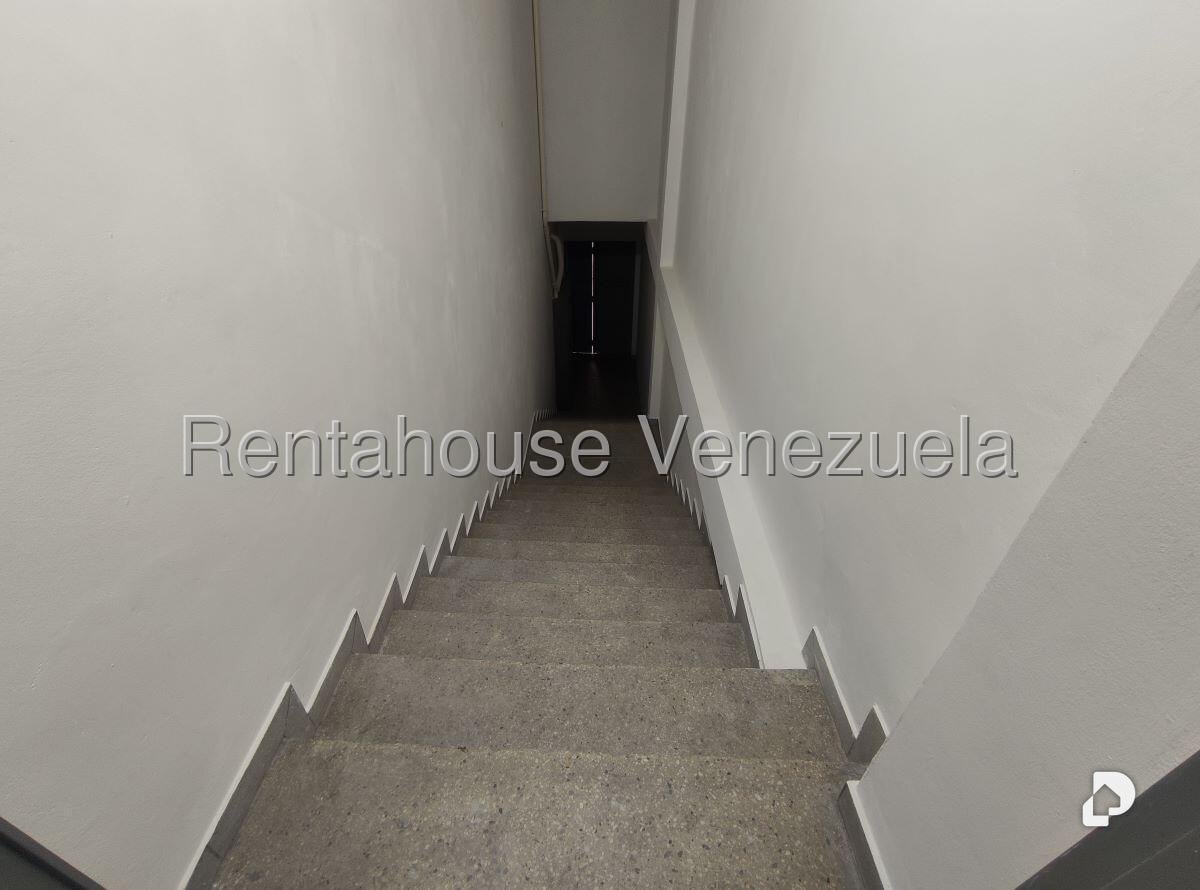 Local comercial en Antímano, Caracas – 19